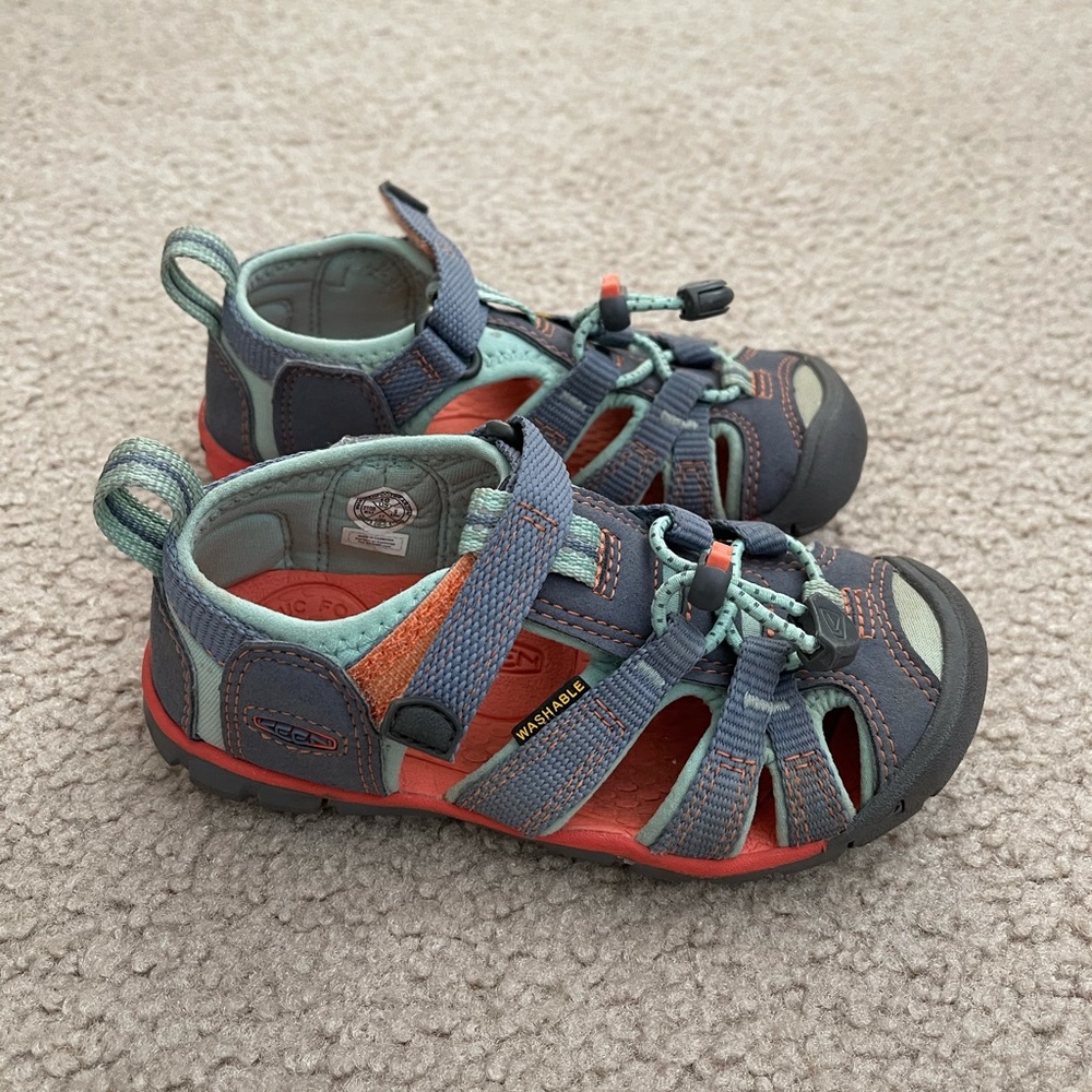 KEEN Little Kids Sandals